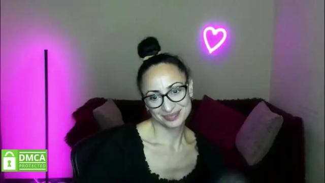 Image 8 of arianna_tifany Stream on Chaturbate on 1 month ago