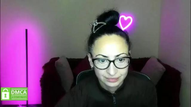 Image 3 of arianna_tifany Stream on Chaturbate on 1 month ago