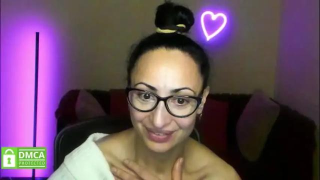 Image 4 of arianna_tifany Stream on Chaturbate on 13 days ago