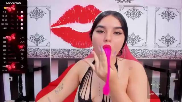 Image 12 of ariannahorny Stream on Chaturbate on 18 months ago