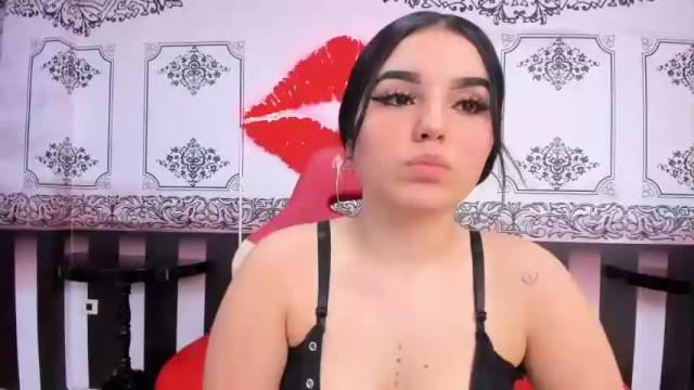 Image 2 of ariannahorny Stream on Chaturbate on 18 months ago