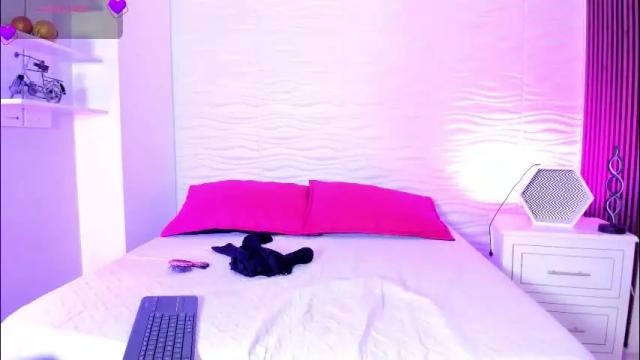 Image 12 of ariannaroux_ Stream on Chaturbate on 1 day ago