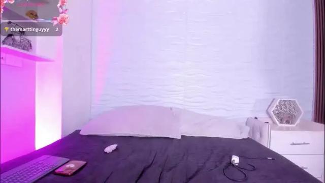 Image 11 of ariannaroux_ Stream on Chaturbate on 1 month ago