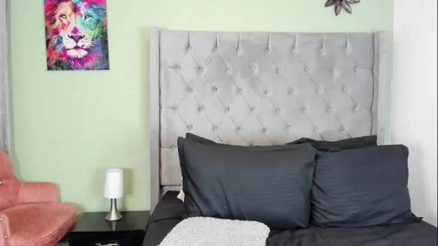 Image 2 of ariannathompson Stream on Chaturbate on 11 days ago