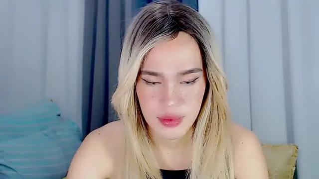 Image 4 of arianne_xoxo777 Stream on Chaturbate on 14 months ago