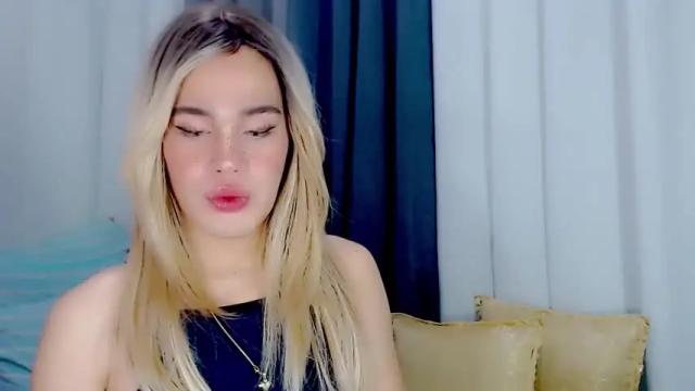 Thumbnail 2, arianne_xoxo777's Stream at Chaturbate, 14 months ago