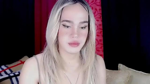 Thumbnail 3, arianne_xoxo777's Stream at Chaturbate, 13 months ago