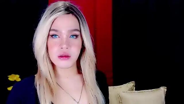 Image 3 of arianne_xoxo777 Stream on Chaturbate on 16 days ago