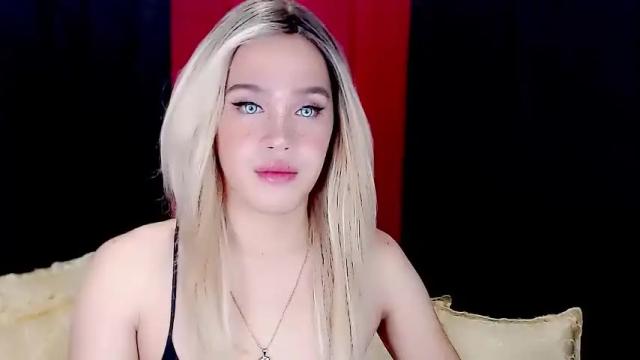 Image 3 of arianne_xoxo777 Stream on Chaturbate on 1 month ago