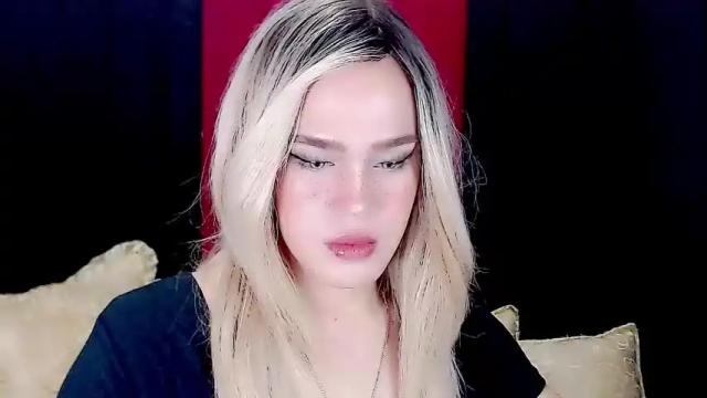 Image 8 of arianne_xoxo777 Stream on Chaturbate on 1 month ago