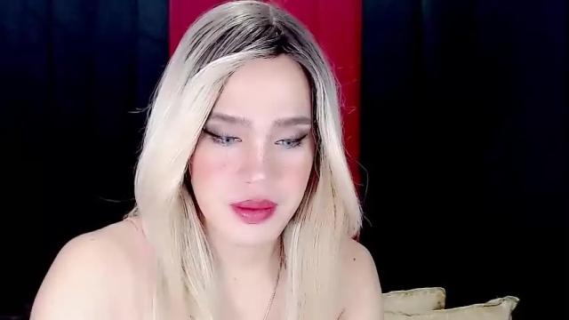 Image 3 of arianne_xoxo777 Stream on Chaturbate on 1 month ago