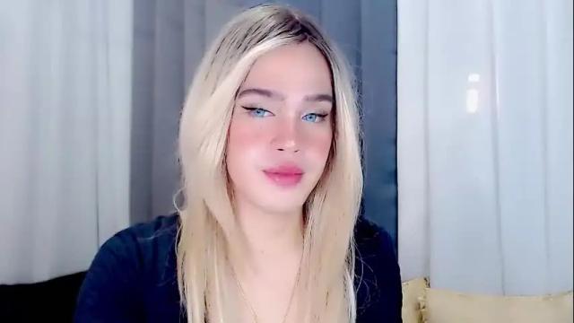 Image 6 of arianne_xoxo777 Stream on Chaturbate on 1 month ago