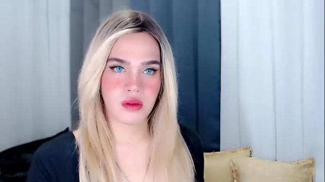 Image 4 of arianne_xoxo777 Stream on Chaturbate on 28 days ago