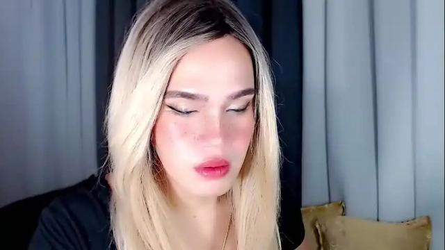 Image 8 of arianne_xoxo777 Stream on Chaturbate on 28 days ago