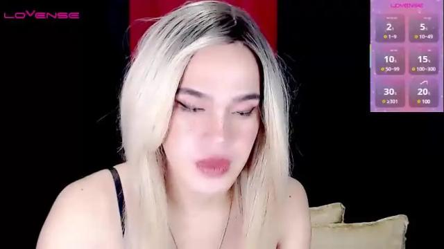 Image 8 of arianne_xoxo777 Stream on Chaturbate on 26 days ago