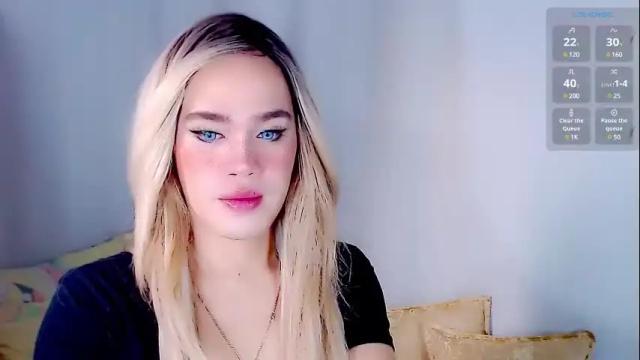 Image 8 of arianne_xoxo777 Stream on Chaturbate on 11 days ago