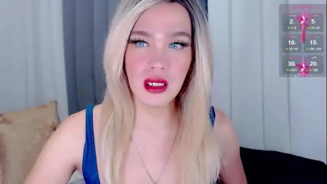 Image 3 of arianne_xoxo777 Stream on Chaturbate on 2 days ago