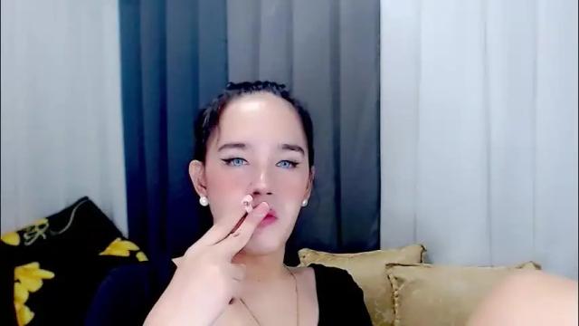 Image 6 of arianne_xoxo777 Stream on Chaturbate on 2 months ago