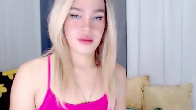 Thumbnail 3, arianne_xoxo777's Stream at Chaturbate, 2 months ago