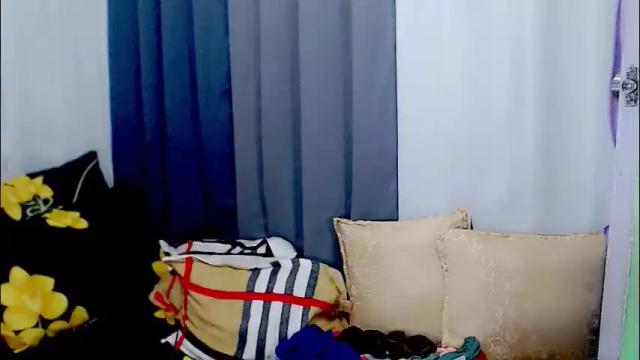 Image 4 of arianne_xoxo777 Stream on Chaturbate on 1 month ago