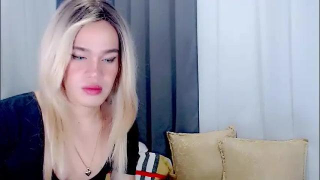 Image 6 of arianne_xoxo777 Stream on Chaturbate on 1 month ago