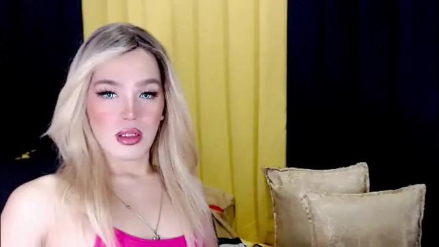 Image 3 of arianne_xoxo777 Stream on Chaturbate on 1 month ago