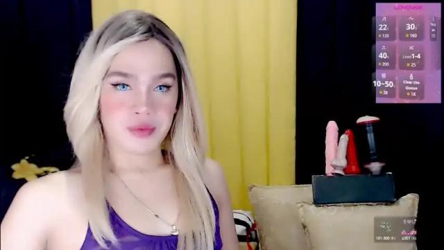 Image 2 of arianne_xoxo777 Stream on Chaturbate on 1 month ago