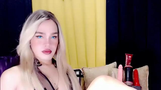 Thumbnail 2, arianne_xoxo777's Stream at Chaturbate, 1 month ago