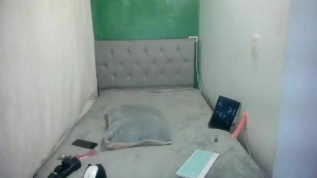 Image 12 of aribunnie Stream on Chaturbate on 15 months ago