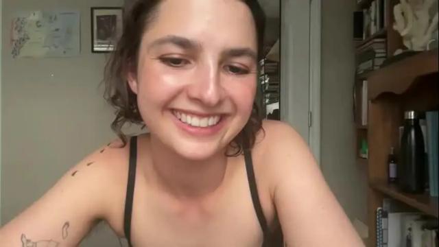 Image 8 of ariel_lena Stream on Chaturbate on 1 month ago