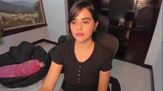 Image 4 of ariel_pinkdiamond Stream on Chaturbate on 29 days ago