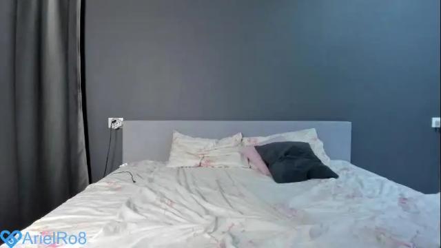 Image 7 of ariel_rouse Stream on Chaturbate on 3 months ago