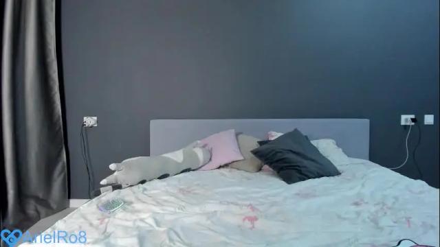 Image 8 of ariel_rouse Stream on Chaturbate on 1 month ago