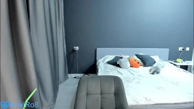 Image 3 of ariel_rouse Stream on Chaturbate on 2 months ago