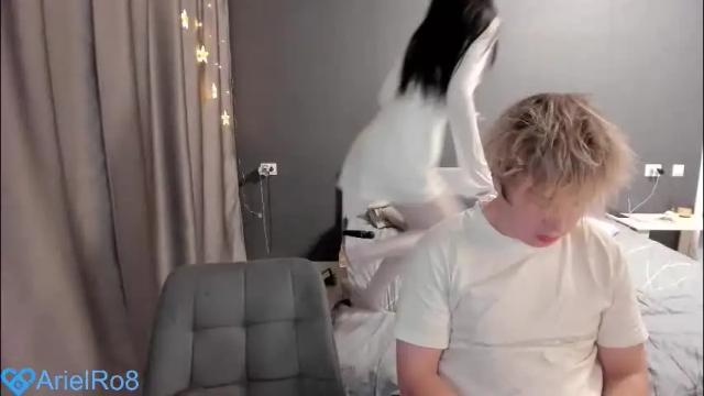 Image 2 of ariel_rouse Stream on Chaturbate on 1 month ago