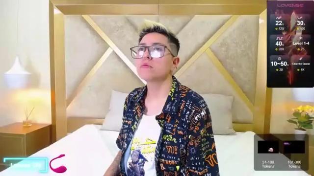 Image 3 of arielfontan Stream on Chaturbate on 17 months ago