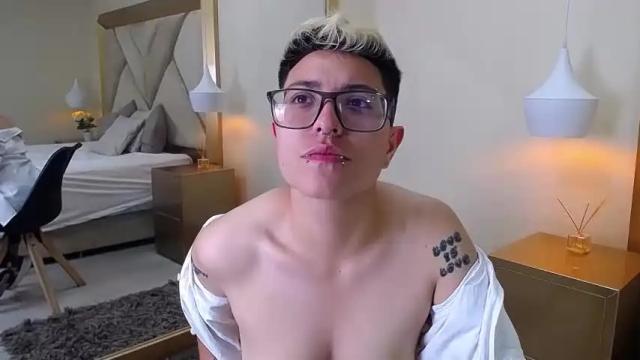 Image 7 of arielfontan Stream on Chaturbate on 17 months ago