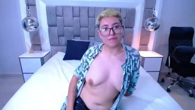 Image 10 of arielfosther Stream on Chaturbate on 18 months ago