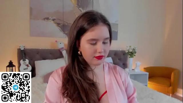 Image 10 of ariella_sol Stream on Chaturbate on 2 months ago