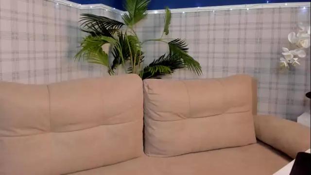 Image 7 of ariella_sol Stream on Chaturbate on 25 days ago