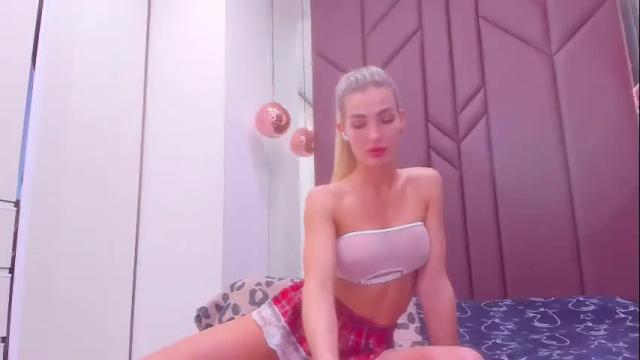 Image 11 of ariellablonde Stream on Chaturbate on 1 month ago