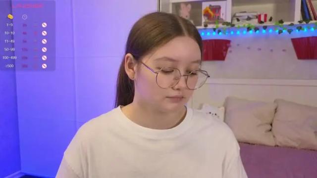 Image 3 of ariellass Stream on Chaturbate on 21 months ago