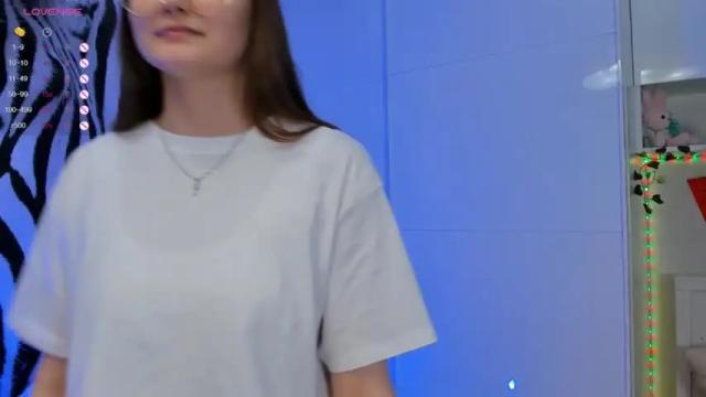 Image 4 of ariellass Stream on Chaturbate on 20 months ago