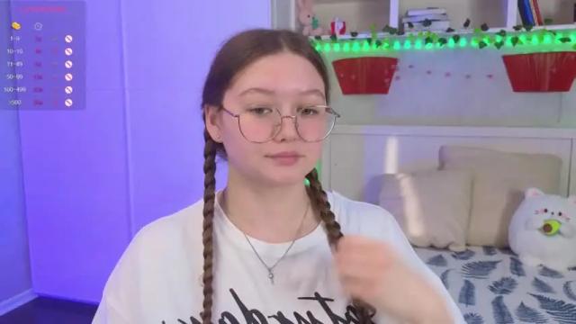 Image 8 of ariellass Stream on Chaturbate on 20 months ago