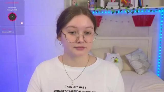 Image 6 of ariellass Stream on Chaturbate on 19 months ago