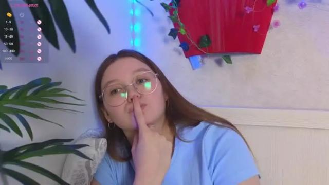 Image 3 of ariellass Stream on Chaturbate on 19 months ago