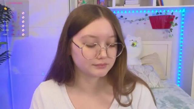 Image 10 of ariellass Stream on Chaturbate on 19 months ago