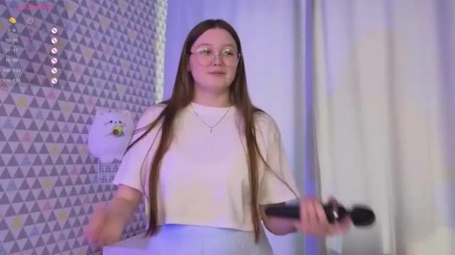 Image 8 of ariellass Stream on Chaturbate on 18 months ago