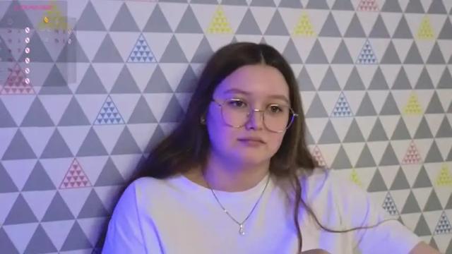 Image 11 of ariellass Stream on Chaturbate on 18 months ago