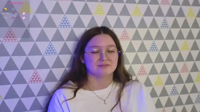 Image 12 of ariellass Stream on Chaturbate on 18 months ago